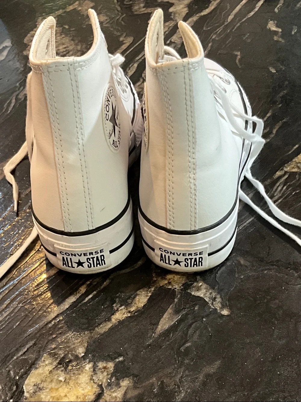 Converse White High Top leather Sneakers